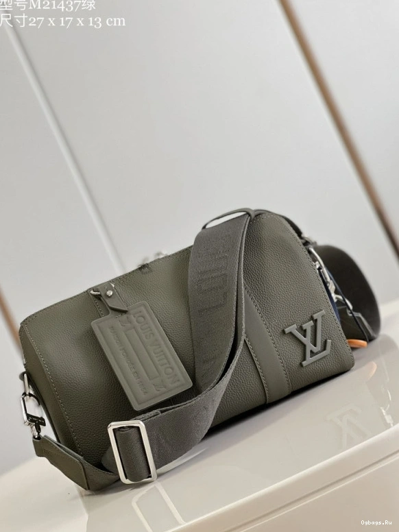 LOUIS CITY VUITTON KEEPALL 1218